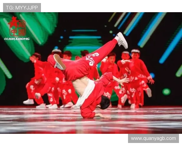 全国街舞大赛点评:上海飞盘队展现出色团队协作与默契配合