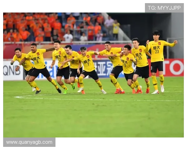 恒大与东方的激烈对决4月25日精彩赛事回顾与分析