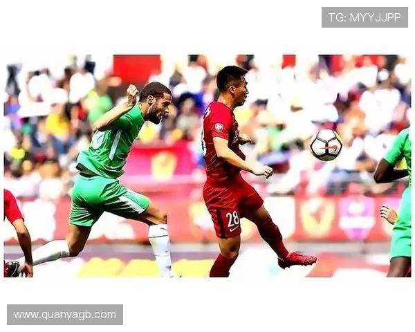 申花与上港激战在即19日对决引发球迷热议期待精彩表现 申花与上港激战在即19日对决引发球迷热议期待精彩表现