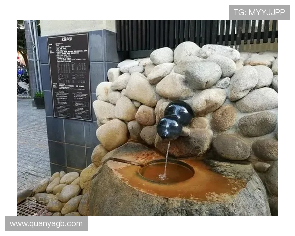 群马温泉与爱媛的魅力对比探秘温泉文化与自然风光的完美交融 群马温泉与爱媛的魅力对比探秘温泉文化与自然风光的完美交融