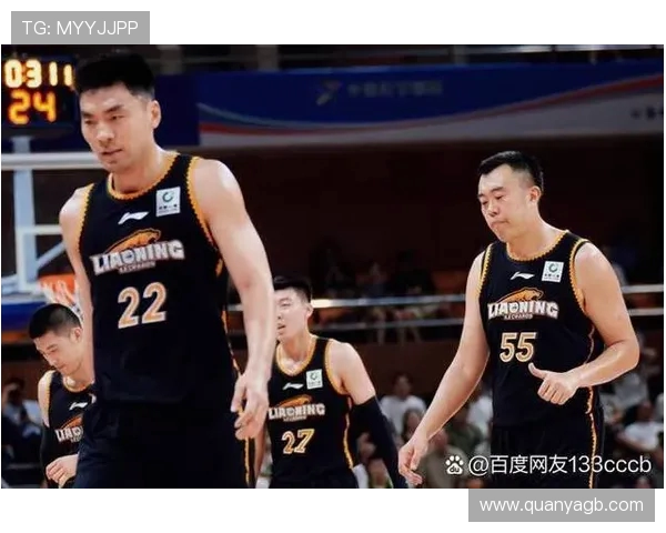 齐麟崛起之路：从青涩少年到篮球场上的耀眼明星