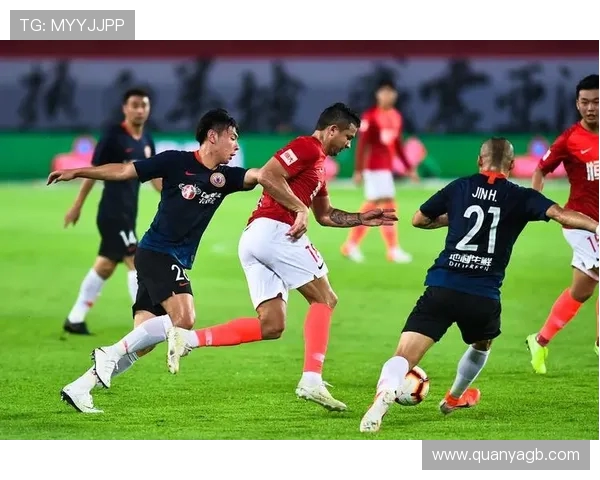 南京足球队以89分领跑世界锦标赛积分榜展现强劲实力