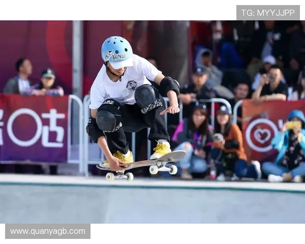 杭州极限运动队在滑板精英赛中以75分高居积分榜首位